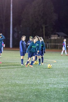 Bild 107 - wBJ SV Henstedt Ulzburg - Krummesser SV : Ergebnis: 6:0